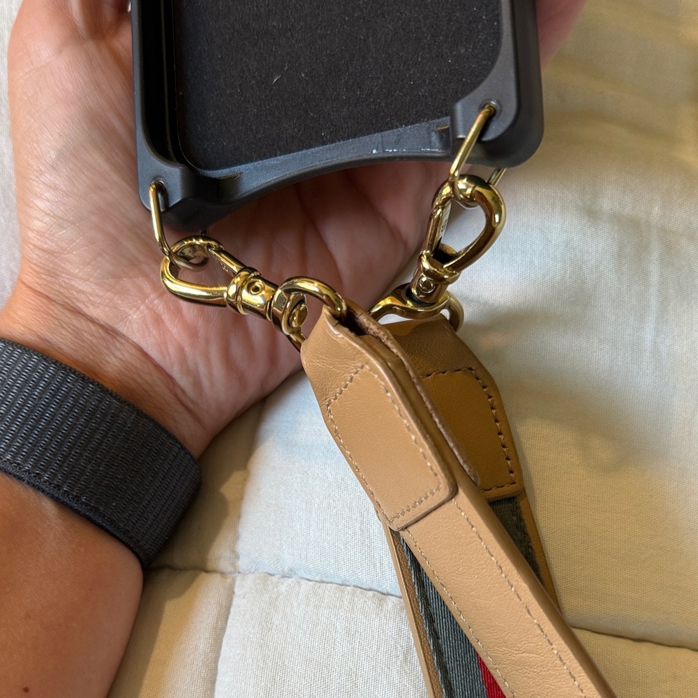 Bandolier iPhone 13Pro Kimberly discontinued color brown/gold - Picture 14 of 16